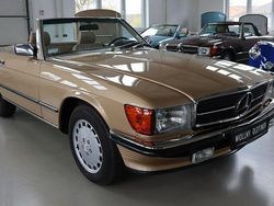 Gold Gebraucht 1987 Mercedes 560 Cabrio | 65.000 €