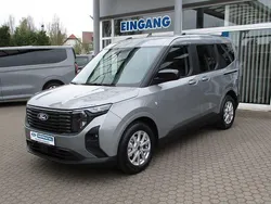 Silber Neu 2025 Ford Tourneo Courier Titanium Van / Kleinbus | 29.950 € (Fairer Preis)