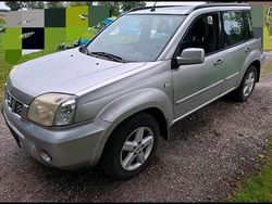 Silber Gebraucht 2003 Nissan X-Trail SUV | 1.800 € (Fairer Preis)