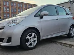Silver metallic Gebraucht 2011 Toyota Verso-S Life Van / Kleinbus | 7.599 € (Fairer Preis)