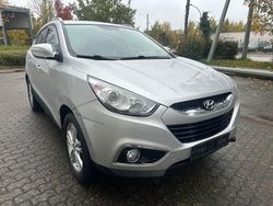 Silber Gebraucht 2010 Hyundai ix35 SUV | 4.690 € (Fairer Preis)