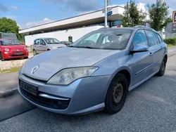 Grau Gebraucht 2009 Renault Laguna III Kombi | 1.500 € (Superpreis)