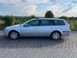 Gebraucht 2006 Ford Mondeo Kombi | 3.200 € (Teuer)