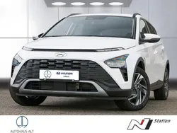 Weiß Gebraucht 2024 Hyundai Bayon Trend SUV | 19.590 € (Guter Preis)