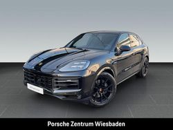 Chromitschwarzmetallic (metallic) Gebraucht 2025 Porsche Cayenne SUV | 146.554 €