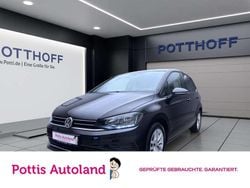 Schwarz Gebraucht 2018 VW Golf Sportsvan Comfortline Van / Kleinbus | 13.997 € (Fairer Preis)