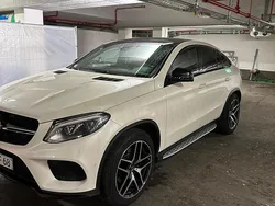 Weiß Gebraucht 2016 Mercedes GLE350 AMG line SUV | 34.777 € (Teuer)