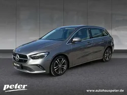 Metalliclack mountaingrau Gebraucht 2023 Mercedes B180 Progressive Van / Kleinbus | 28.870 € (Fairer Preis)