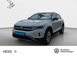 Pure white/schwarz Gebraucht 2024 VW T-Roc Style SUV | 27.999 € (Guter Preis)