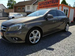 Grau Gebraucht 2013 Mercedes A180 Limousine | 12.490 € (Fairer Preis)