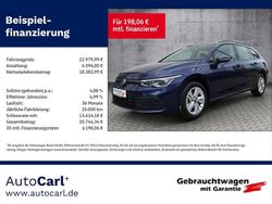 Blau Gebraucht 2023 VW Golf VIII Life Kombi | 22.980 € (Guter Preis)