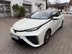 Weiß Gebraucht 2020 Toyota Mirai Limousine | 15.990 € (Fairer Preis)