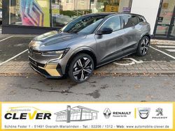 Grau Gebraucht 2022 Renault Mégane Iconic Limousine | 31.400 € (Fairer Preis)