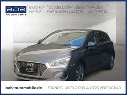 Microngrey metallic (grau) Gebraucht 2020 Hyundai i30 Trend Limousine | 18.888 € (Guter Preis)