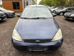 Blau Gebraucht 2004 Ford Focus Futura Kombi | 1.500 € (Fairer Preis)