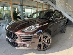 Mahagoni metallic Gebraucht 2016 Porsche Macan S SUV | 33.990 € (Fairer Preis)