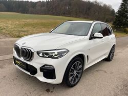 Alpinweiss iii Gebraucht 2019 BMW X5 M Sport SUV | 39.999 € (Teuer)