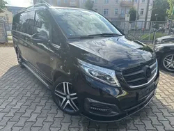 Schwarz Gebraucht 2019 Mercedes V250 Avantgarde Van / Kleinbus | 46.888 € (Fairer Preis)