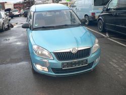 Blau Gebraucht 2010 Skoda Roomster Plus Edition Van / Kleinbus | 1.399 € (Superpreis)