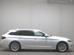 Weiss Gebraucht 2023 BMW 530 Luxury Line Kombi | 28.980 € (Superpreis)