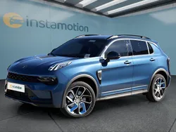 Blau Neu 2025 Lynk & Co 01 SUV | 31.699 €