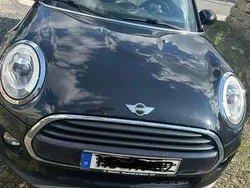 Gebraucht 2017 Mini Cooper D Seven Kleinwagen | 16.500 €