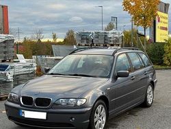 Grau Gebraucht 2003 BMW 318 Kombi | 2.650 € (Fairer Preis)