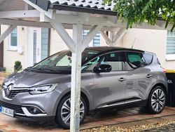 Grau Gebraucht 2018 Renault Scénic IV Bose Edition Van / Kleinbus | 9.900 € (Guter Preis)