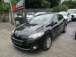 Schwarz Gebraucht 2012 Renault Mégane III Bose Edition Limousine | 2.250 €