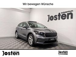 Grau Gebraucht 2023 Skoda Enyaq iV Loft SUV | 25.780 € (Etwas zu teuer)
