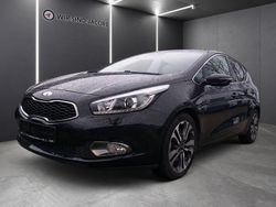 Schwarz Gebraucht 2014 Kia Ceed FIFA World Cup Edition Kleinwagen | 9.985 € (Etwas zu teuer)