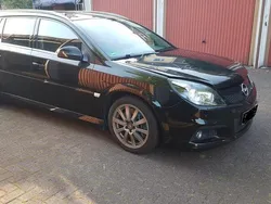 Schwarz Gebraucht 2006 Opel Vectra OPC Kombi | 4.500 € (Fairer Preis)