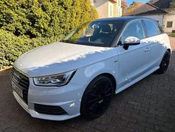 Weiß Gebraucht 2017 Audi A1 Sportback S-Line Kleinwagen | 17.999 € (Teuer)