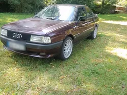 Rot Gebraucht 1991 Audi 80 Limousine | 1.990 €