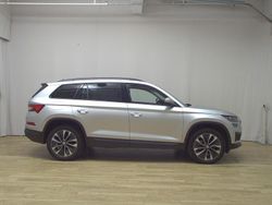 Silber Gebraucht 2022 Skoda Kodiaq Tour SUV | 20.480 € (Superpreis)
