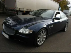 Blau Gebraucht 2007 Maserati Quattroporte GT Limousine | 25.000 € (Teuer)