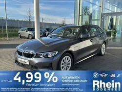 BMW 330e