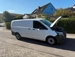 Weiß Gebraucht 2015 Mercedes Vito Van / Kleinbus | 6.000 €