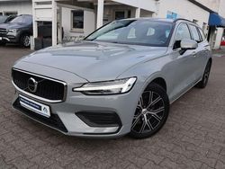 Vapour grey Gebraucht 2023 Volvo V60 Core Kombi | 26.980 € (Guter Preis)