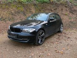 Schwarz Gebraucht 2010 BMW 116 Kleinwagen | 1.949 € (Superpreis)