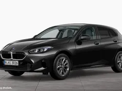 Saphirschwarz Gebraucht 2024 BMW 118 Sport Line Kleinwagen | 33.790 € (Teuer)