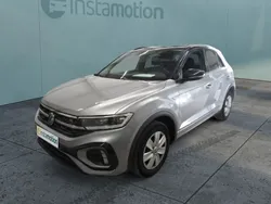 Silber Gebraucht 2024 VW T-Roc R-line SUV | 32.530 € (Etwas zu teuer)
