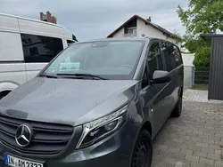 Grau Gebraucht 2021 Mercedes Vito Van / Kleinbus | 36.900 € (Etwas zu teuer)