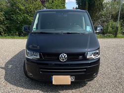Schwarz Gebraucht 2015 VW T5 Highline Van | 32.000 € (Etwas zu teuer)
