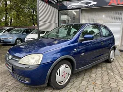 Blau Gebraucht 2003 Opel Corsa Limousine | 1.990 € (Etwas zu teuer)