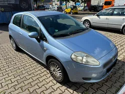 Blau Gebraucht 2005 Fiat Grande Punto Kleinwagen | 700 €