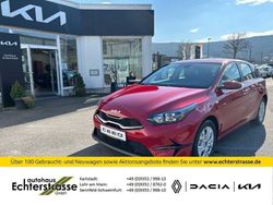 Rot Gebraucht 2022 Kia Ceed Vision Limousine | 29.927 €