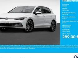 Weiß Gebraucht 2021 VW Golf VIII Style Limousine | 23.127 € (Guter Preis)