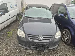 Schwarz Gebraucht 2010 VW Fox Style Kleinwagen | 2.450 € (Fairer Preis)