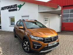 Orange Gebraucht 2021 Dacia Sandero Comfort Kleinwagen | 15.890 € (Etwas zu teuer)